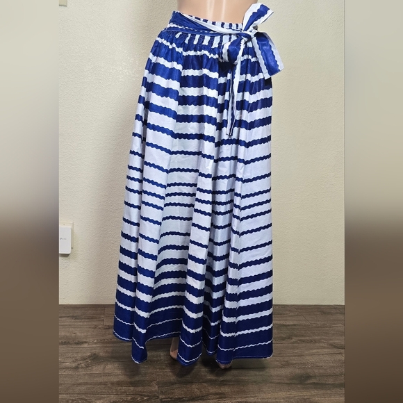 NF Striped 100% Cotton Box Pleated Maxi Skirt Blue/ White One Size Whit Pockets - Picture 8 of 16